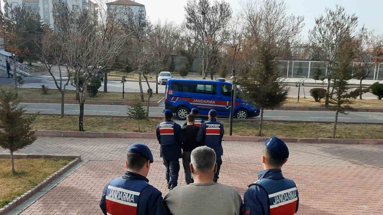 Aksaray’da hapis cezası bulunan 3 aranan şahıs yakalandı