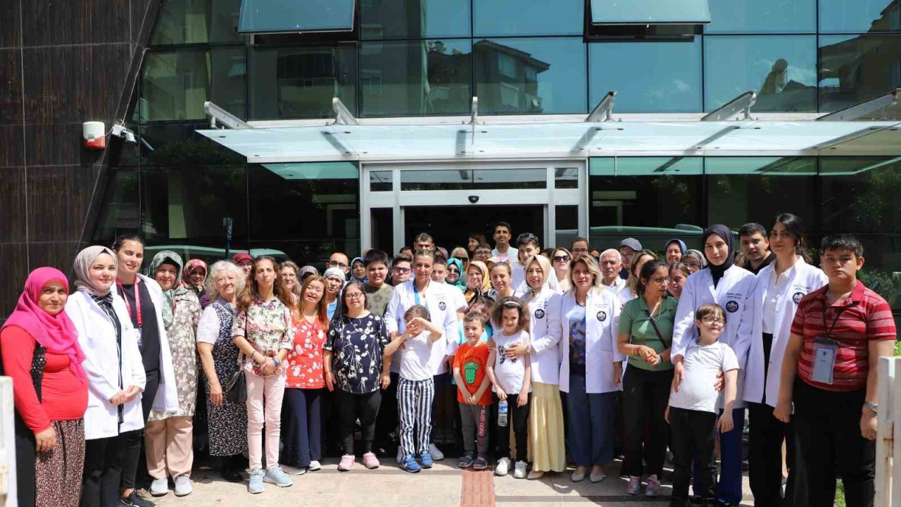 Alanya Belediyesi’nden “aile” semineri