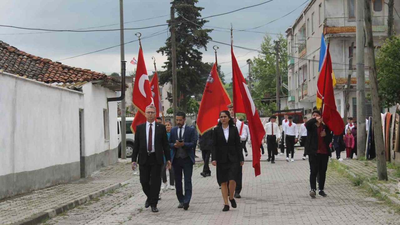 Atatürk’ü Anma Gençlik ve Spor Bayramı Manyas’ta kutlandı