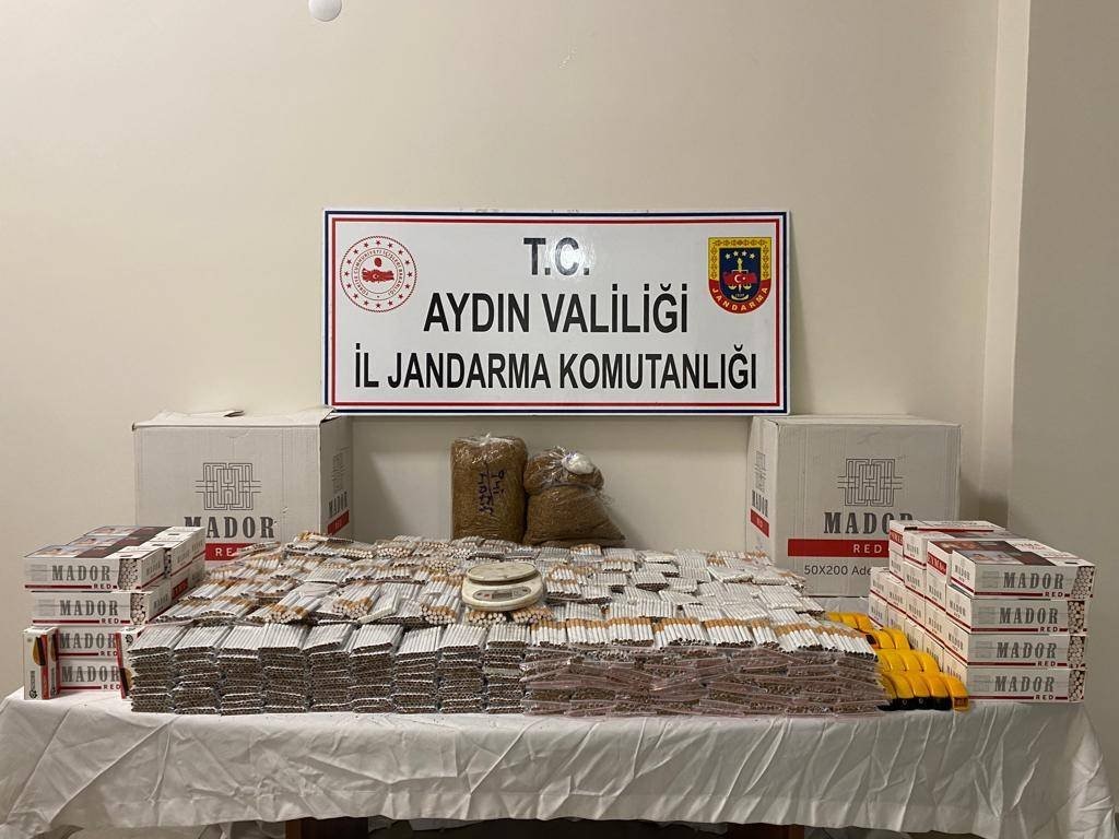 Aydın’da 35 bin 800 adet makaron ele geçirildi