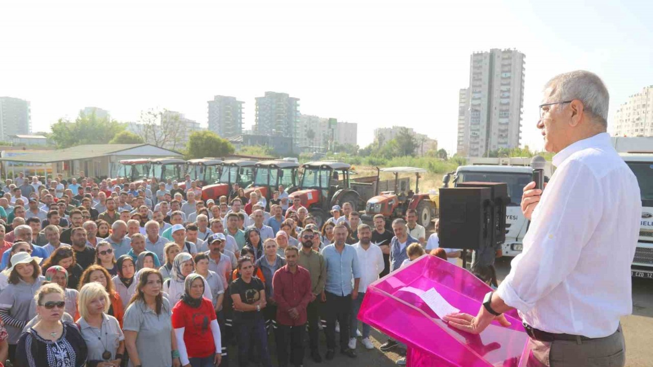 Başkan Tarhan personlle motivasyon buluşmasında bir araya geldi