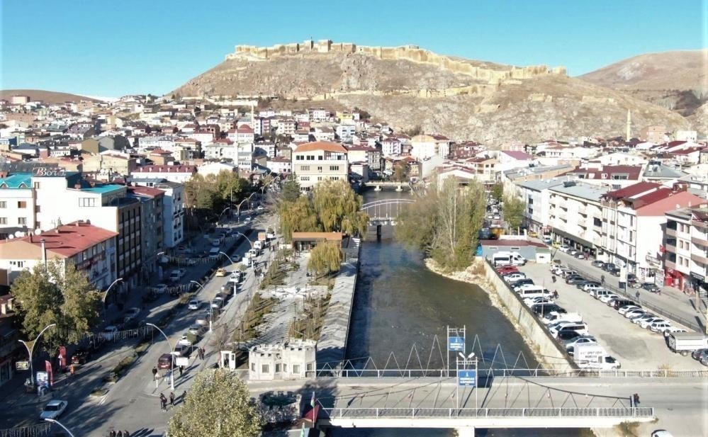 Bayburt’ta mart ayında genel ticaret sistemine göre ihracat 10 bin dolar, ithalat 2 bin dolar oldu