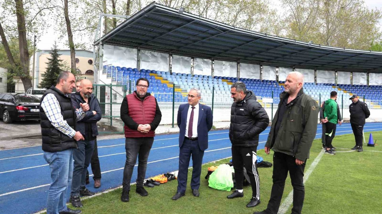 Belediye Başkanı Işık’tan Kütahyaspor antrenmanına ziyaret