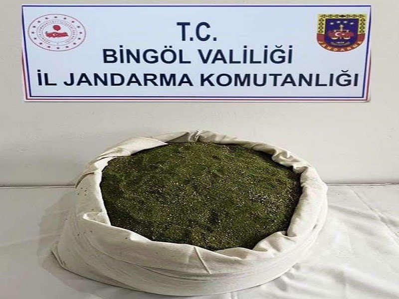 Bingöl’de 21 kilo toz esrar ele geçirildi