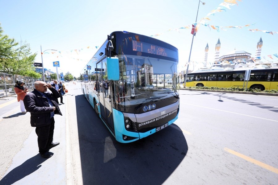 Bismil Eliaçık mahallesine otobüs seferleri başladı