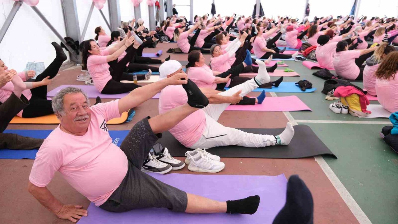 Büyükçekmeceliler ’Dünya Pilates Haftası’nı pilates yaparak kutladılar