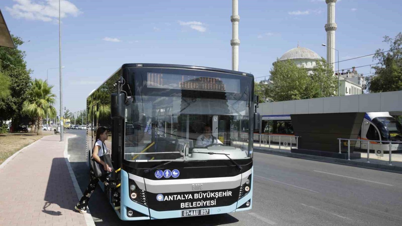 Büyükşehir’e ait toplu ulaşım araçları 19 Mayıs’ta ücretsiz