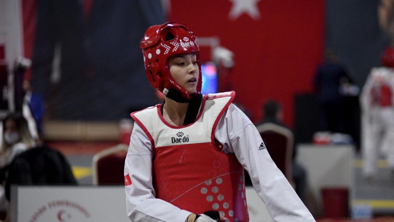 Hisarcık MYO öğrencisi Sılanur Gençer, Ünilig Taekwondo’da Türkiye ikincisi