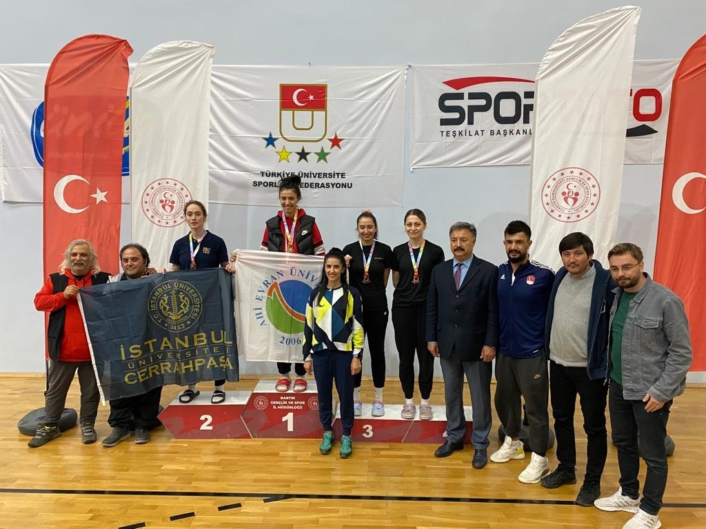 İyi, kadınlar 73 kg sıkletinde Türkiye 3.’sü oldu