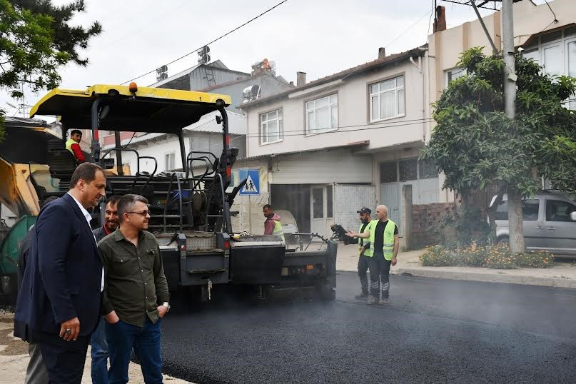 İznik’te yollar yenileniyor