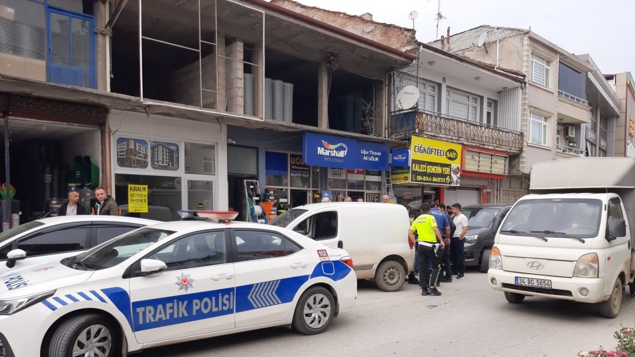 Kayıtsız plaka ile trafiğe çıktı, 20 bin TL ceza yedi