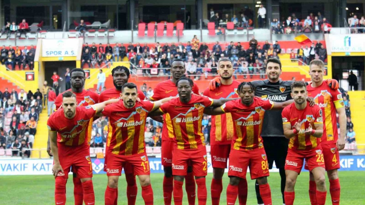 Kayserispor en farklı iç saha yenilgisini aldı