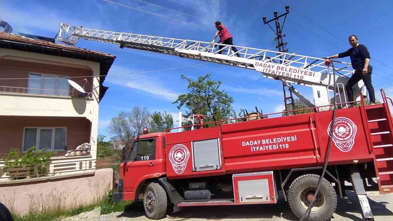 Korkutan yangın büyümeden söndürüldü