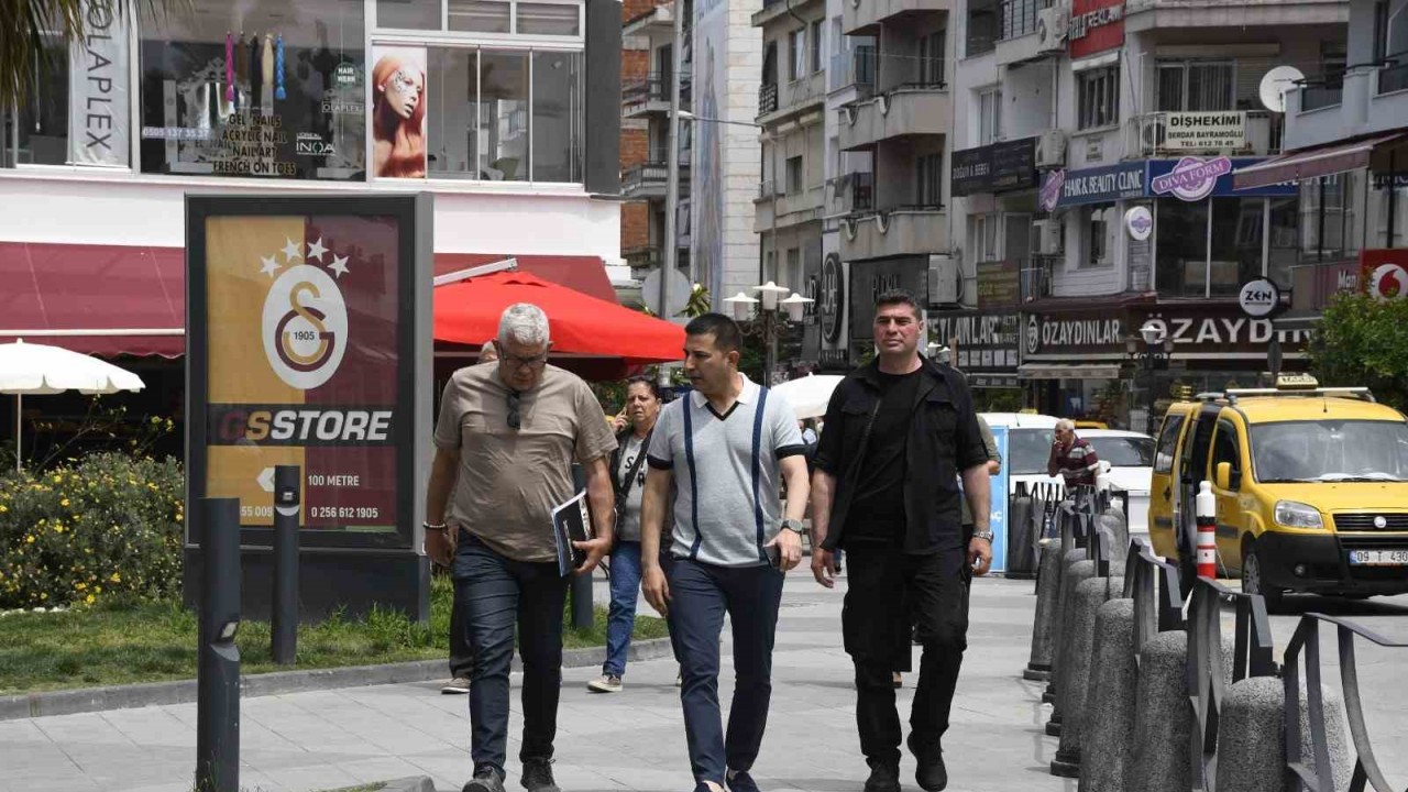 Kuşadası Kent Meydanı ile modern bir yaşam alanına kavuşacak