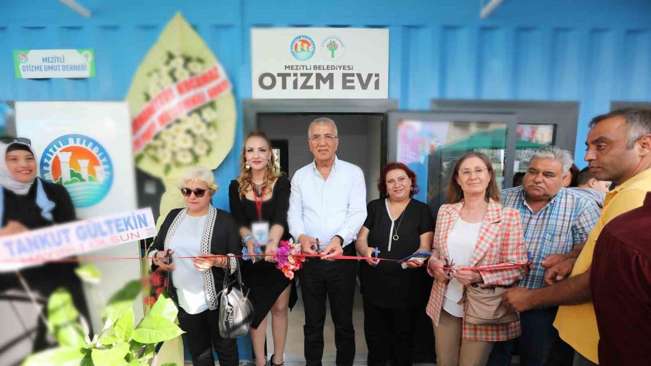 Mezitli’de otizm evi açıldı