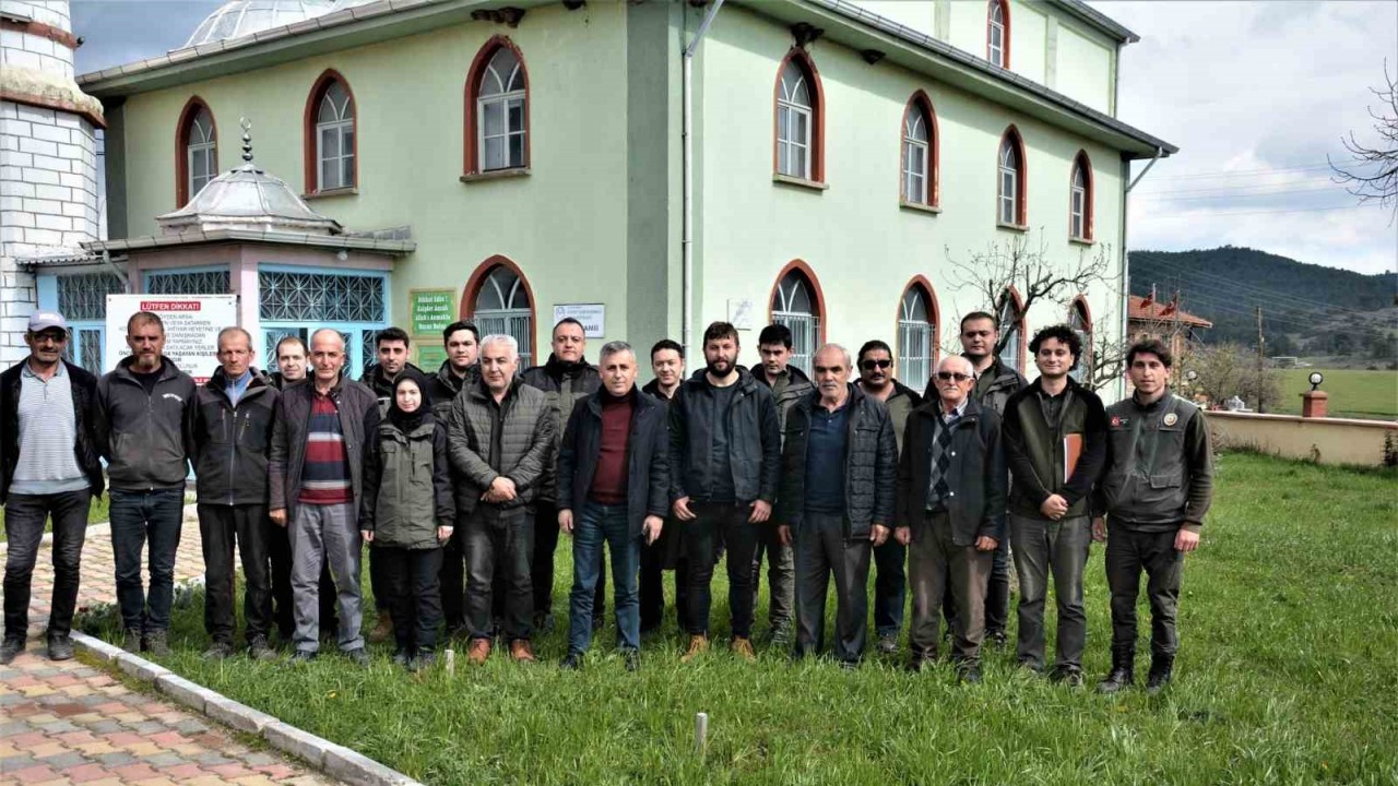 Müdür Dingil, Simav’da kooperatif başkanları ve muhtarların taleplerini dinledi