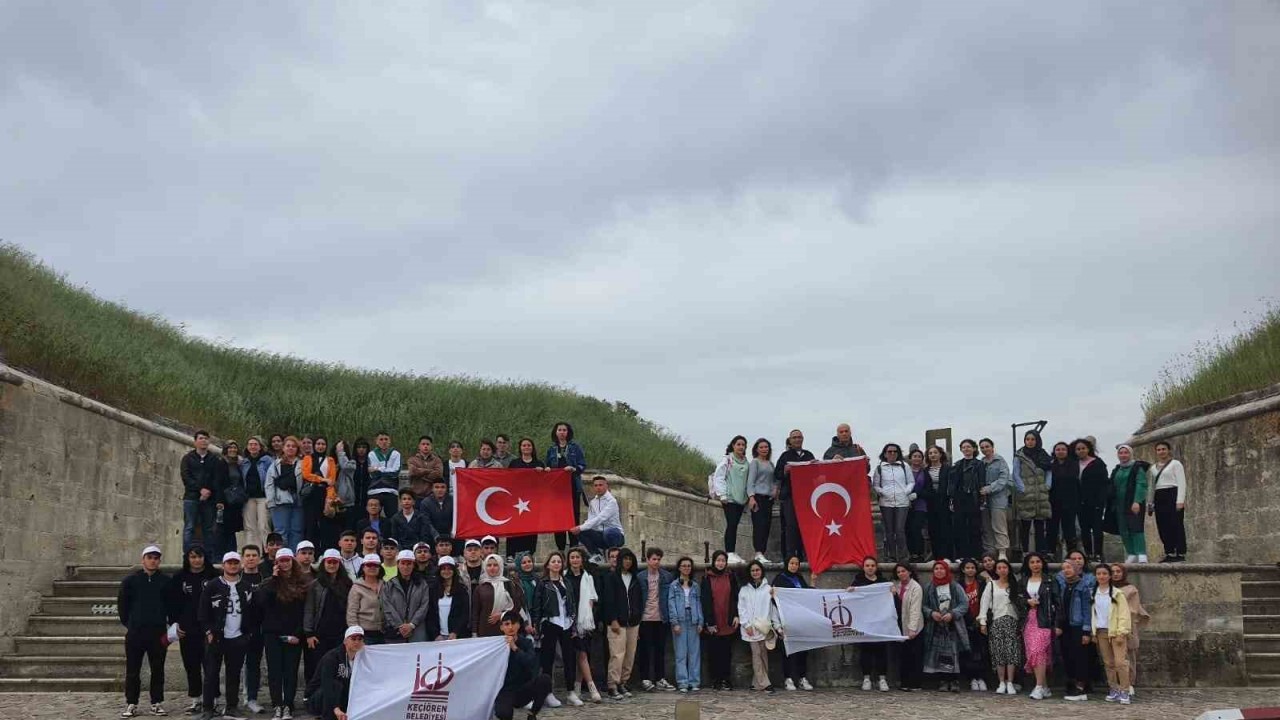 Öğrenciler Keçiören’den Çanakkale’ye akın ediyor