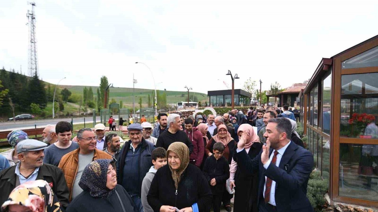 Pursaklar’da 2.Geleneksel Ata Tohumu sebze fidesi dağıtımı