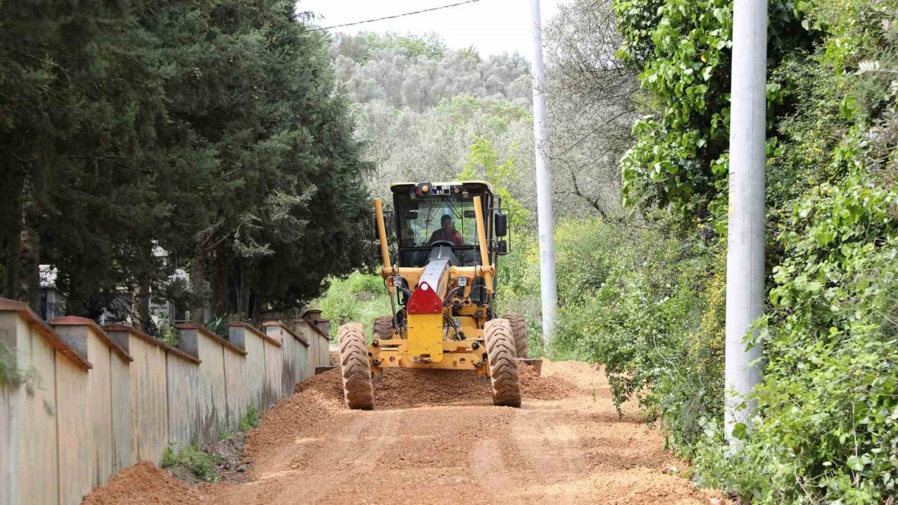 Tirilye mezarlık yolunda çalışmalar başladı