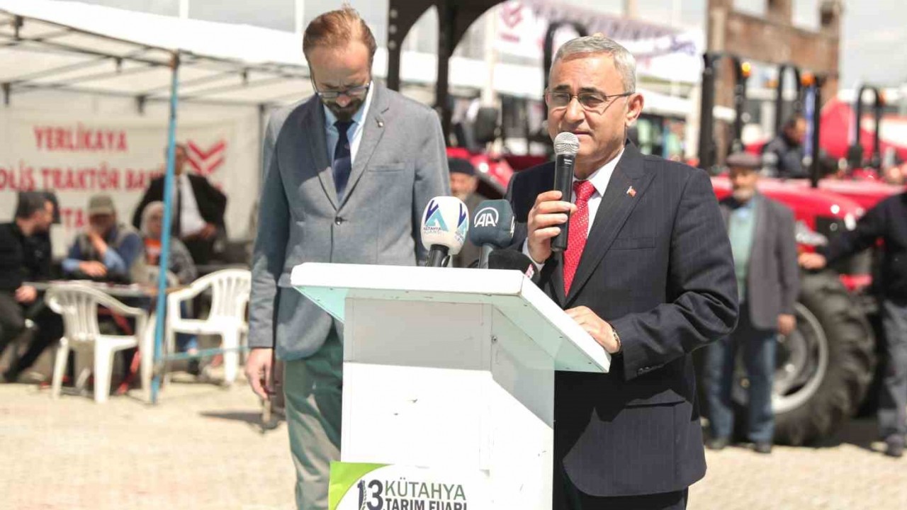 "Üreten ülke olduğumuz sürece başı dik, alnı ak bir ülke olmaya devam edeceğiz"