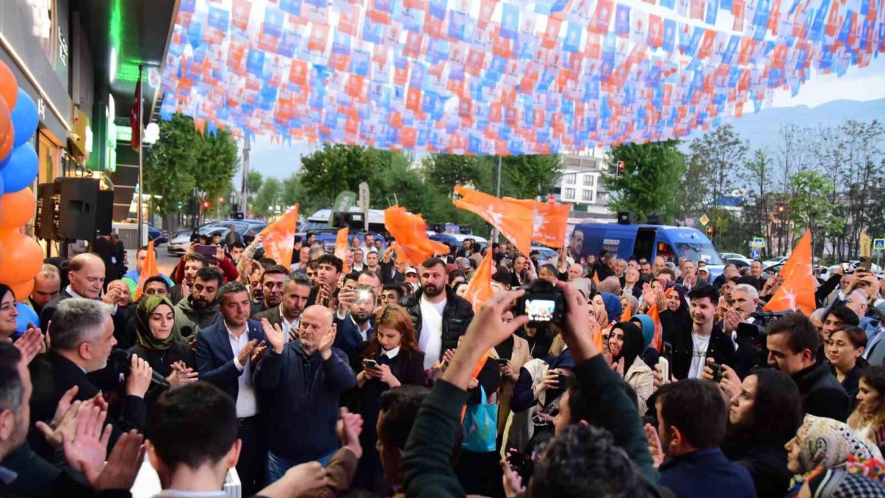 Yıldırım’da miting gibi açılış