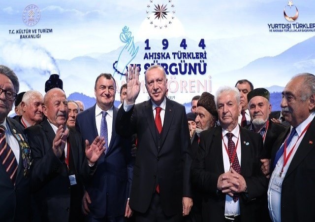 Başkan Kassanovdan, Cumhurbaşkanı Erdoğan için kutlama mesajı