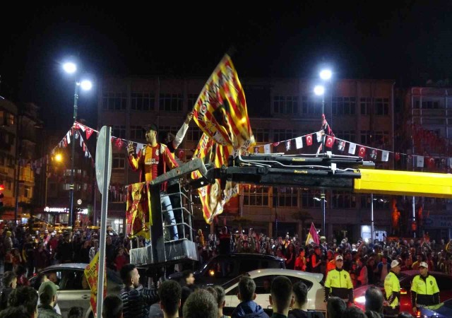 Burdurda şampiyonluk kutlamaları az daha faciaya dönüşüyordu