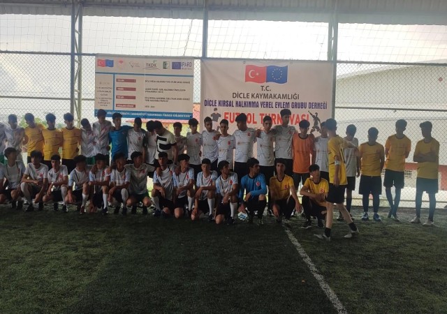 DİKKAD ve Dicle Gençlikspordan liseler arası futbol turnuvası