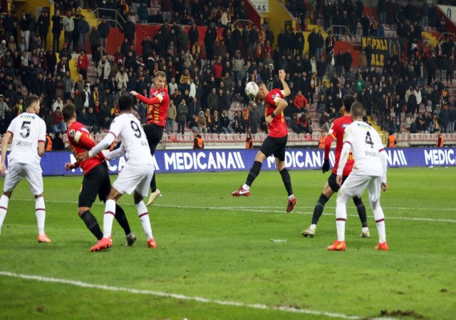 Karagümrük ile Kayserispor 6. kez