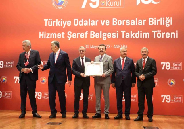 Kütükcü, TOBB Hizmet Şeref Belgesi aldı