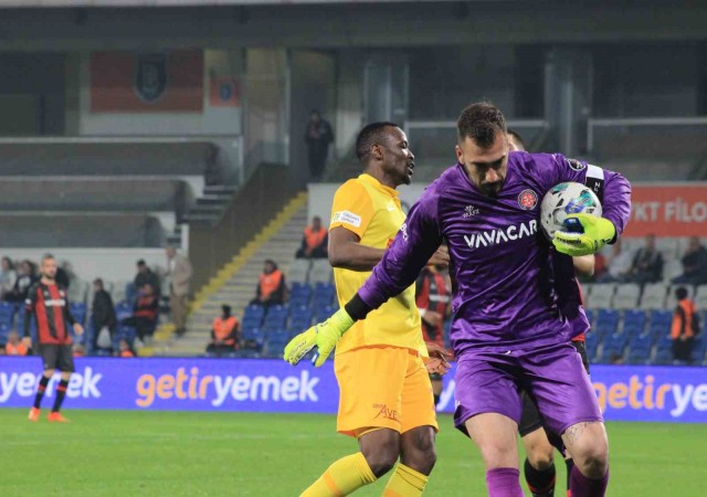 Spor Toto Süper Lig: Fatih Karagümrük: 2 - Kayserispor: 0 (Maç sonucu)