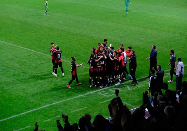 TFF 2. Lig play-off: 24Erzincanspor: 2 - Esenler Erokspor: 1