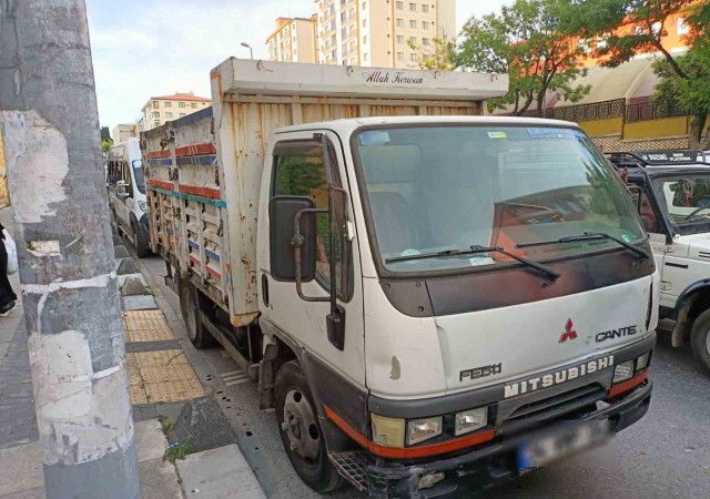 Trafiğin akışına engel olan 3 kamyon sürücüsüne ceza yağdı