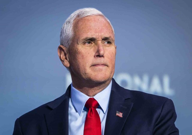 ABDde başkanlık yarışı kızışıyor: Eski Başkan Yardımcısı Mike Pence resmen aday oldu