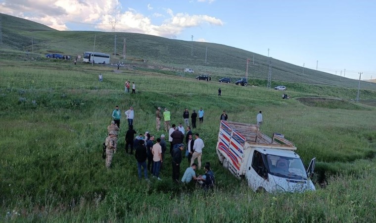 Ağrıda trafik kazaları: 2si ağır 18 yaralı