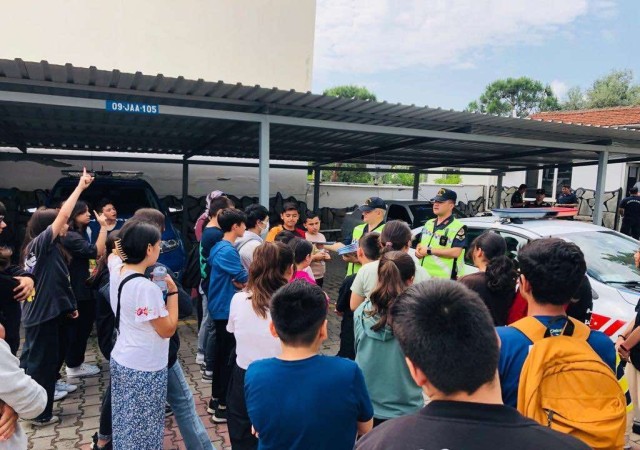 Aydında 220 öğrenci “trafik dedektifi” oldu