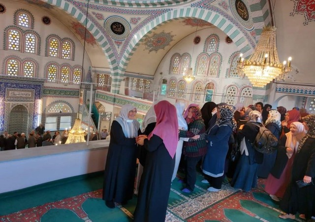 Bartından hacı adayları kutsal topraklara uğurlandı