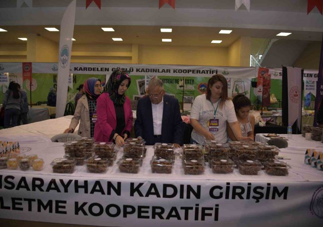 Başkan Büyükkılıça üreten kadınlardan teşekkür