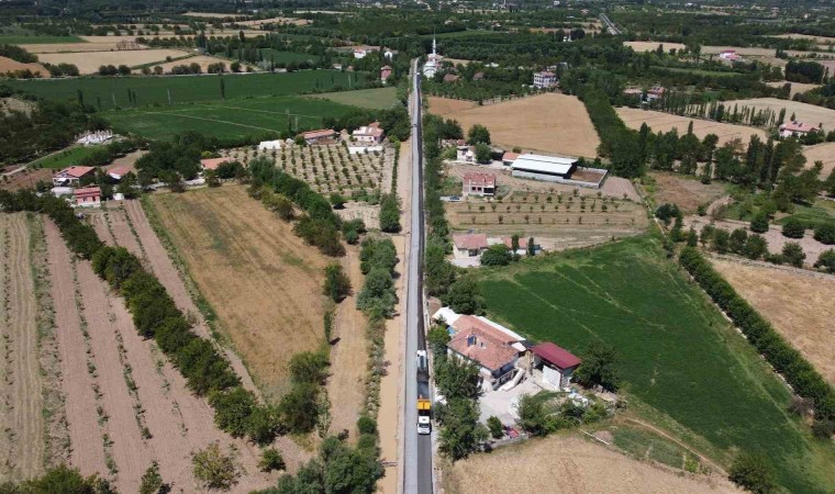 Battalgazide Hasırcılar Mahallesine 10 kmlik asfalt serimi