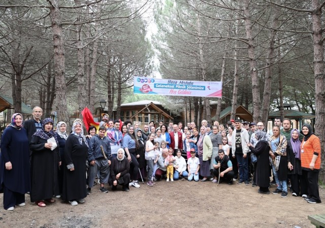 Bayrampaşada engelli vatandaşlar Geleneksel Yaza Merhaba Pikniğinde bir araya geldi