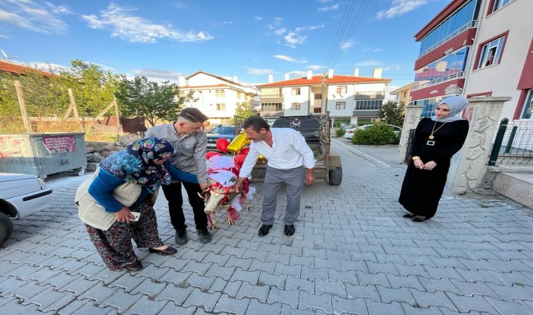 Beypazarında gelin adaylarına ‘koç gönderme geleneği sürüyor