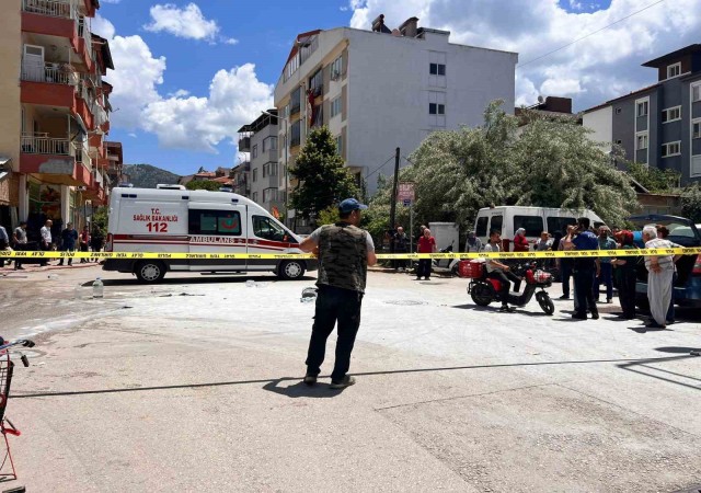 Burdurda bunalıma girip benzinle kendini yaktı