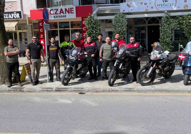 Dünya Motosikletle işe gitme gününde işlerine motosikletle gittiler