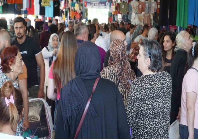 Edirneye akın eden Bulgar turistler gözünü açtı