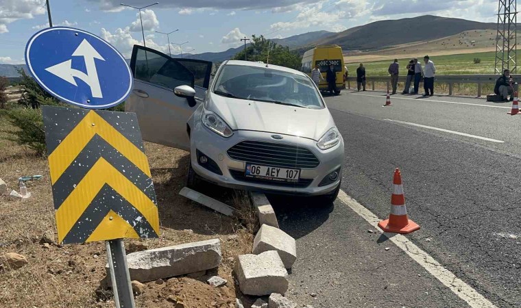 Elazığda trafik kazası: 1i ağır 4 yaralı