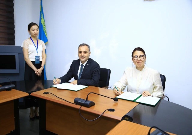 ERÜ ile National Womens Teacher Training Üniversitesi arasında iş birliği