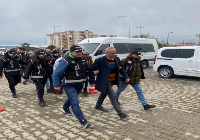 Eski Gökçeada Belediye Başkanı Çetine görevi kötüye kullanmak suçundan hapis cezası