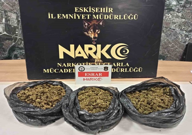 Eskişehirde 6 kilogram uyuşturucu madde ele geçirildi