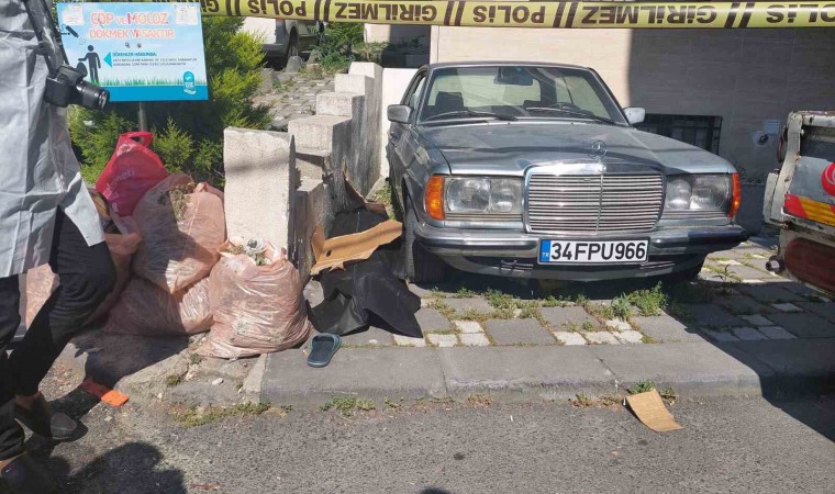 Eyüpsultanda çatıdan aşağı düşen yabancı uyruklu işçi hayatını kaybetti