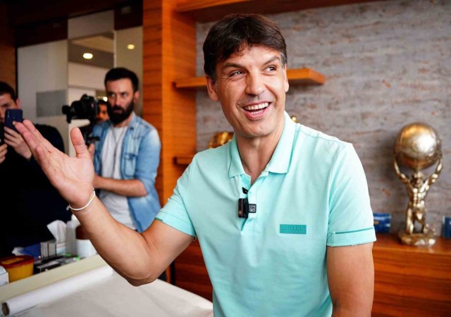 Fernando Morientes: Enes Ünalın iyi bir kariyere sahip olacağını düşünüyorum